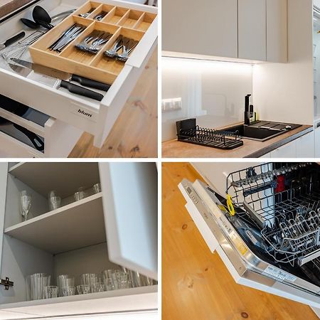 Two Bedroom Very Berry Apartment In Poznan With Desk By Noclegi Renters Zewnętrze zdjęcie